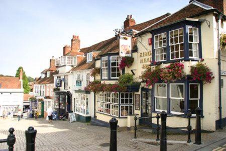 Courtyard Cottages Lymington, 2 Adults Only Exteriér fotografie
